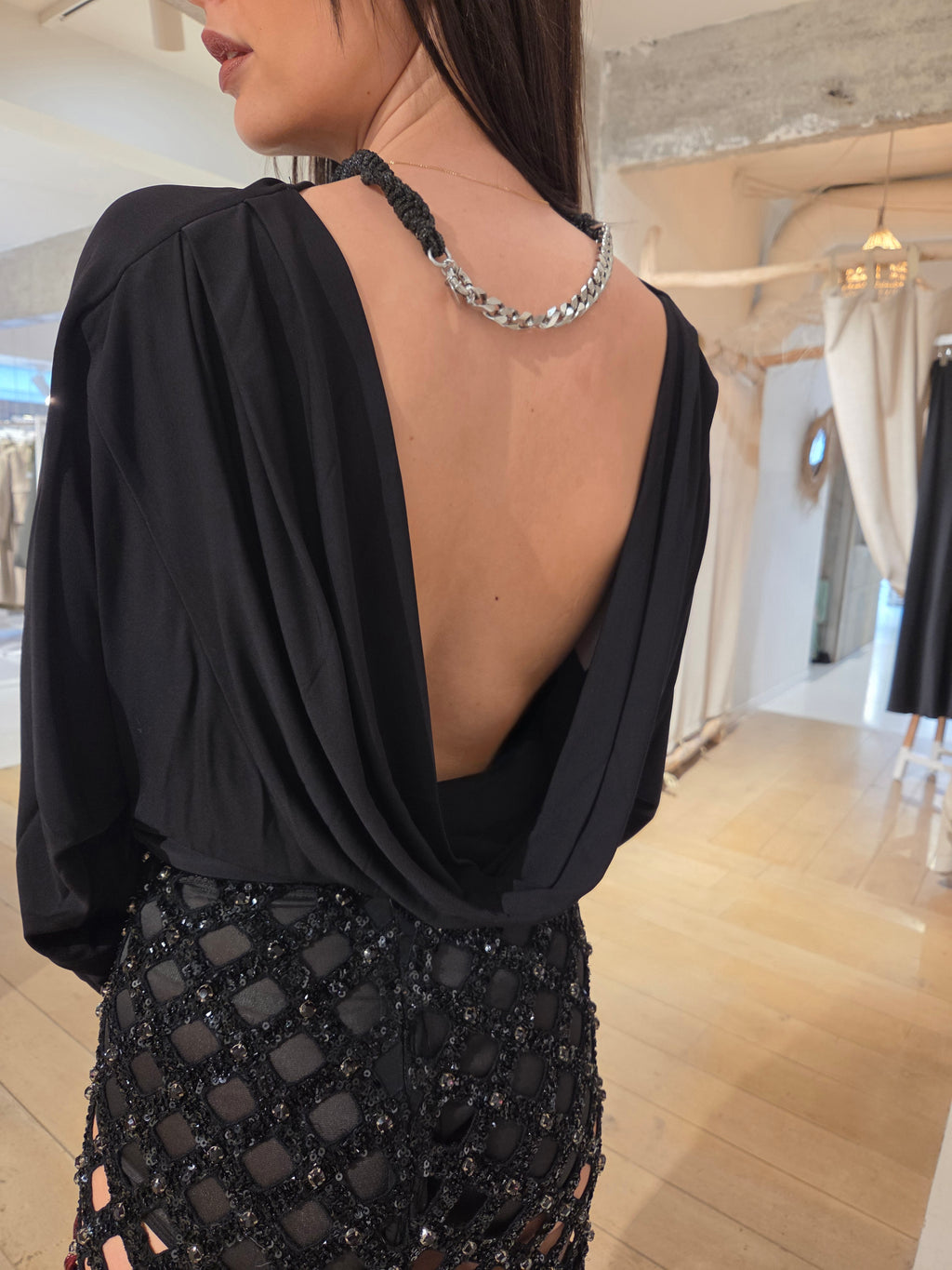 N21-COLLIER-9000