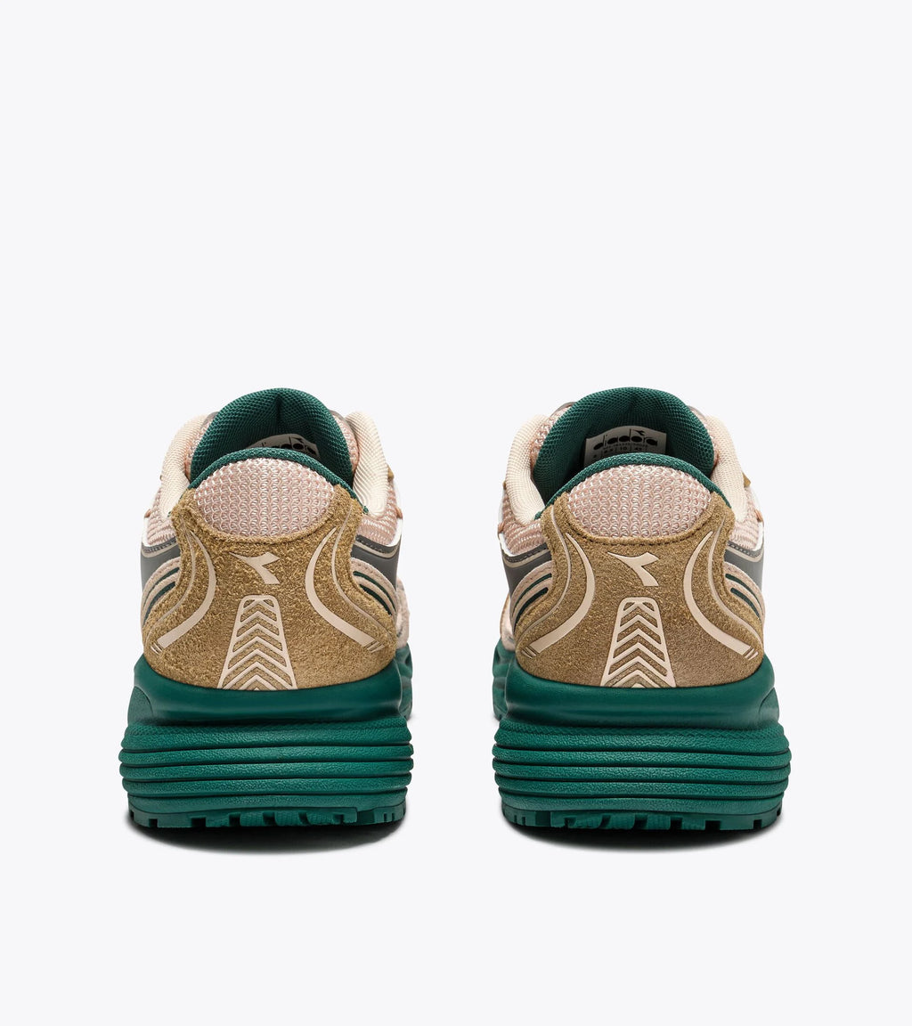 DIADORA-BASKETS-MYTHOS