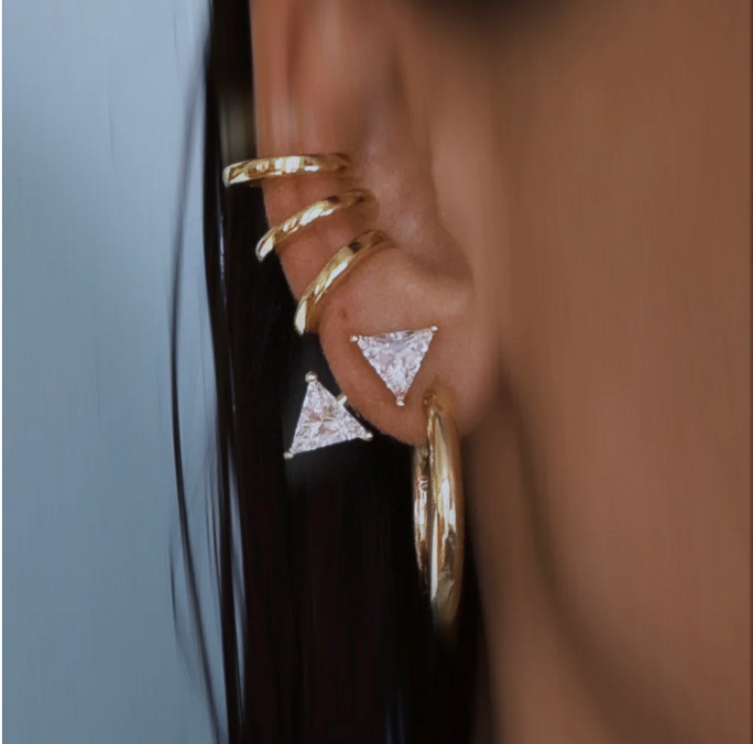 BILLIONAVENUE-BO-TRIANGLE