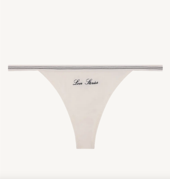 LOVESTORIES-BAS-ROOMSERVICE