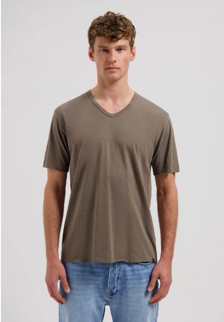 DSTREZZED-TSHIRT-STEWART