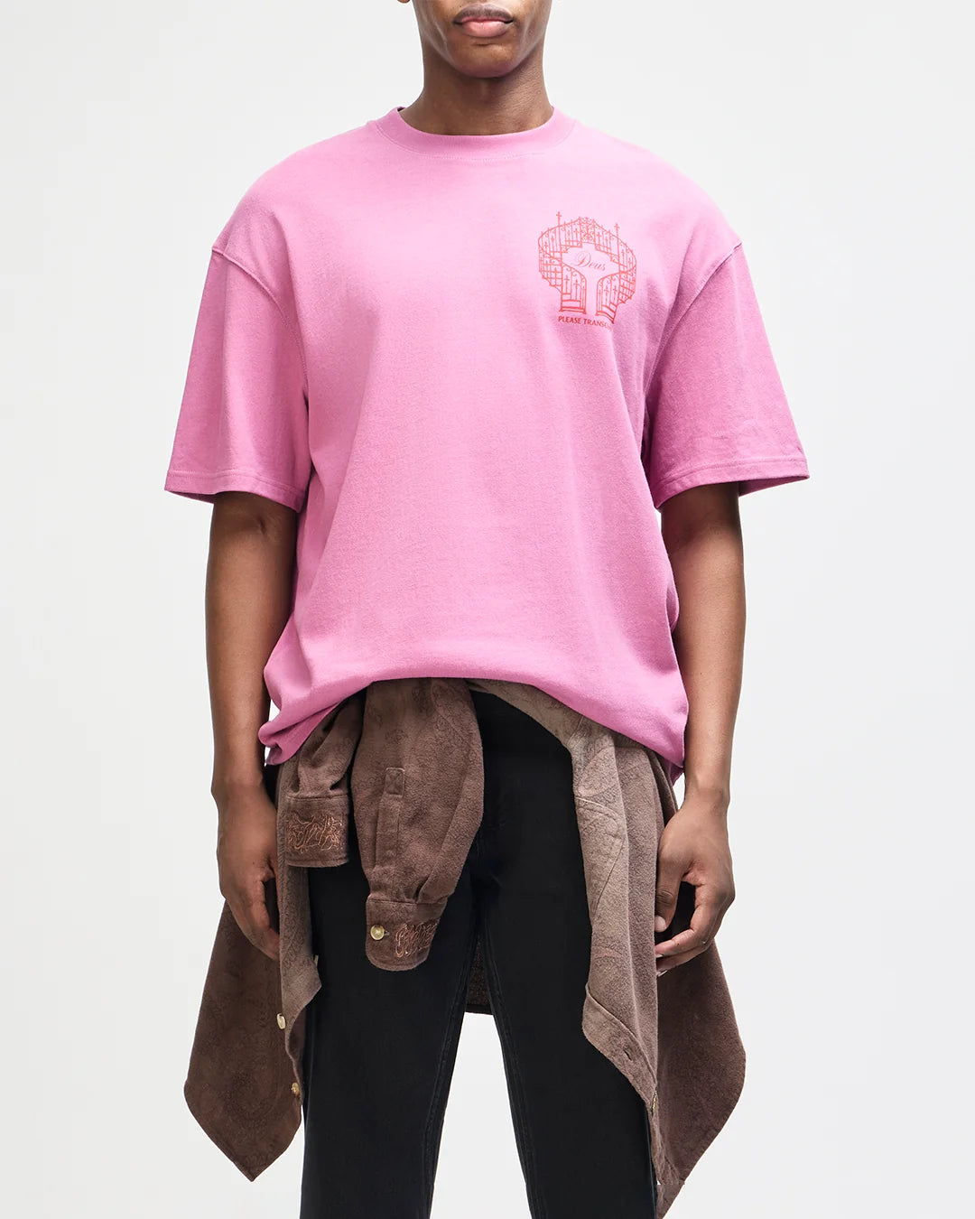 DEUS-TSHIRT-UPSTAIRS