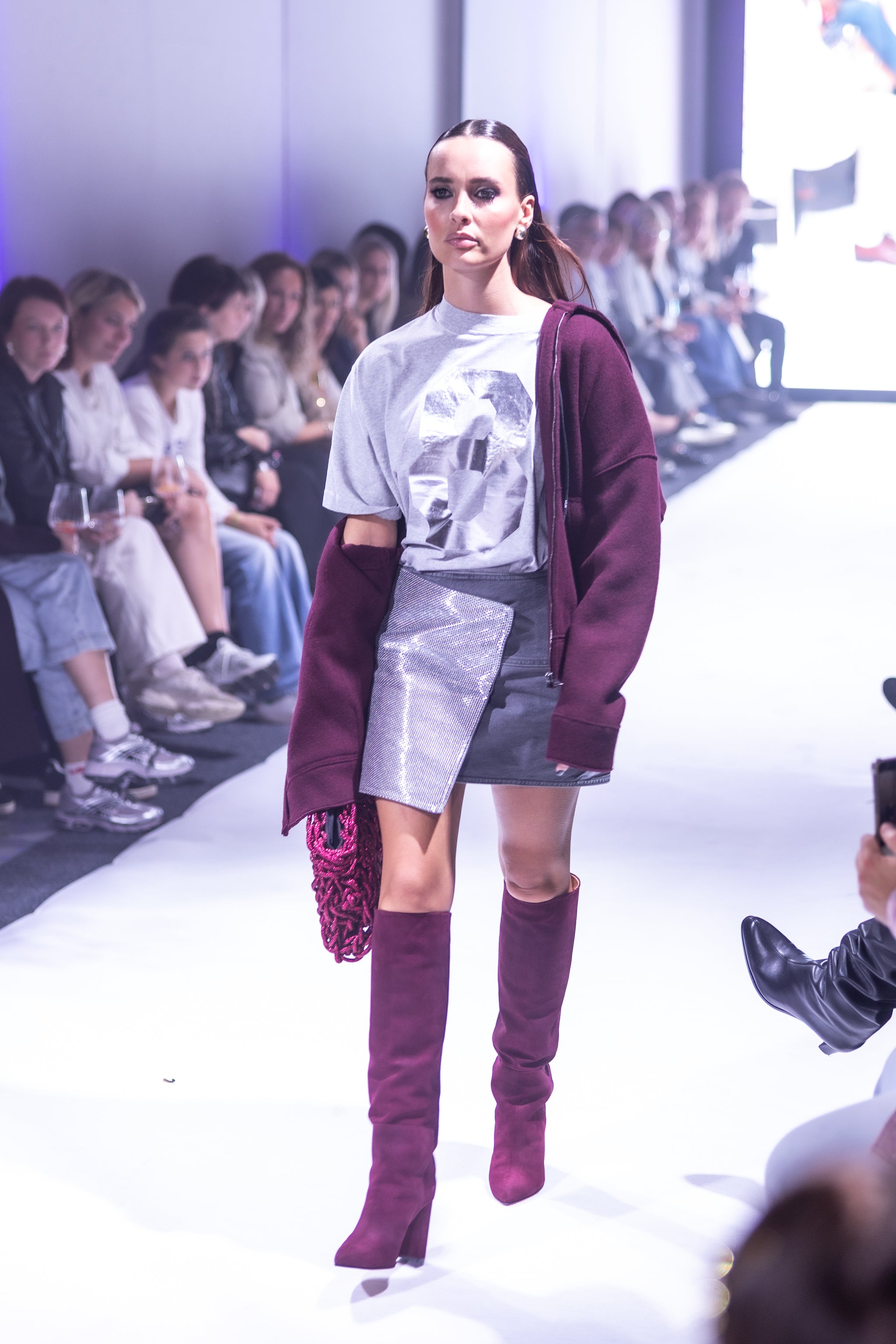 N21-SWEAT-E01246024519