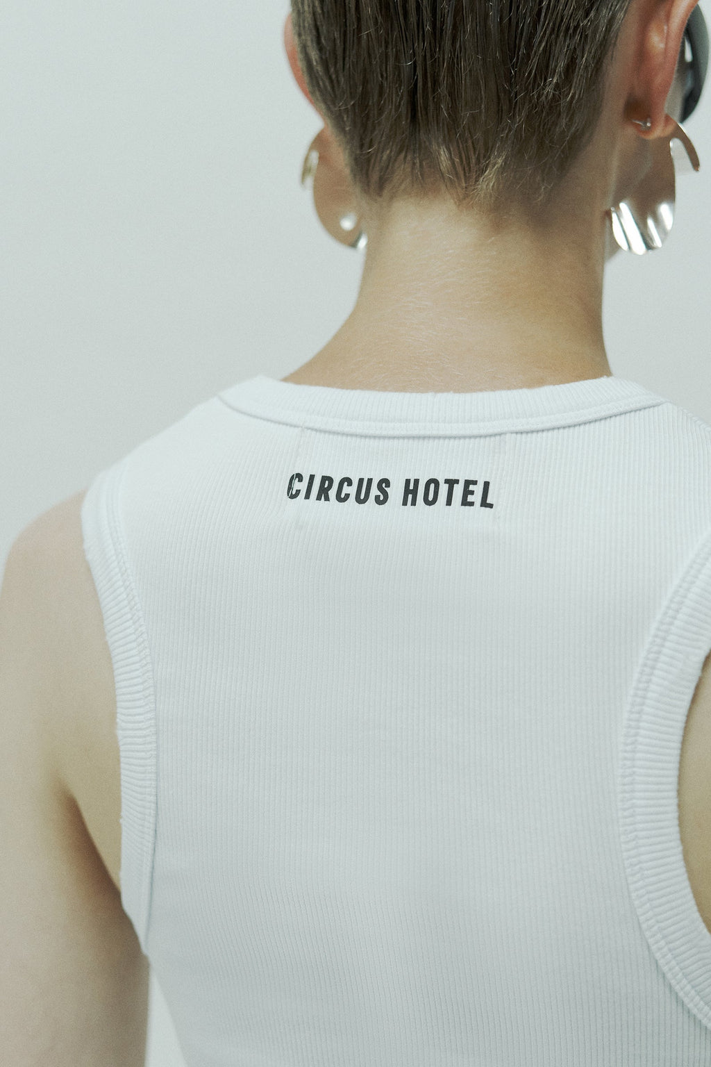CIRCUSHOTEL-TOP-H5ST01