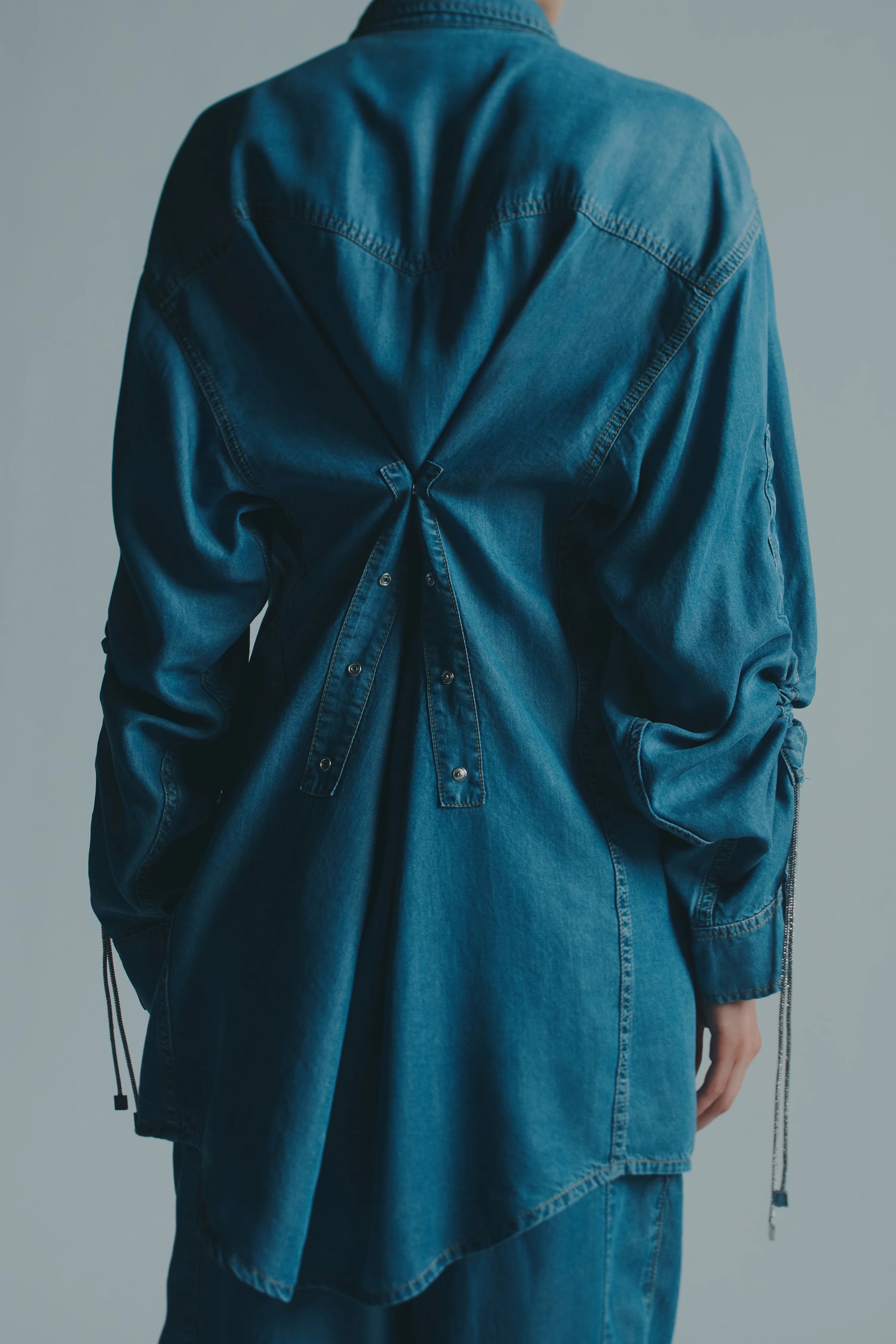 CIRCUSHOTEL-CHEMISE-H6SY22