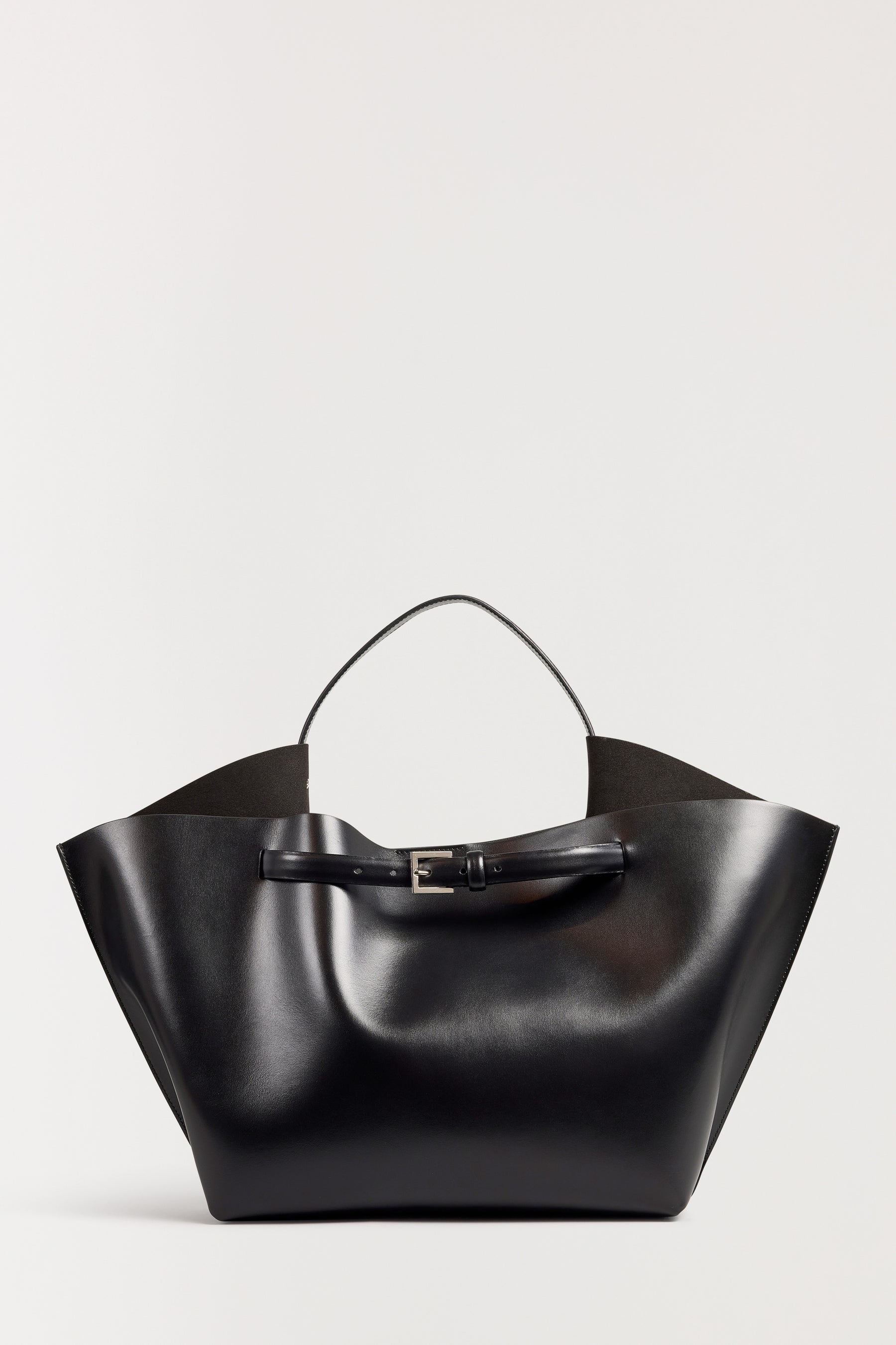 ERIKACAVALLINI-SAC-P5WW70