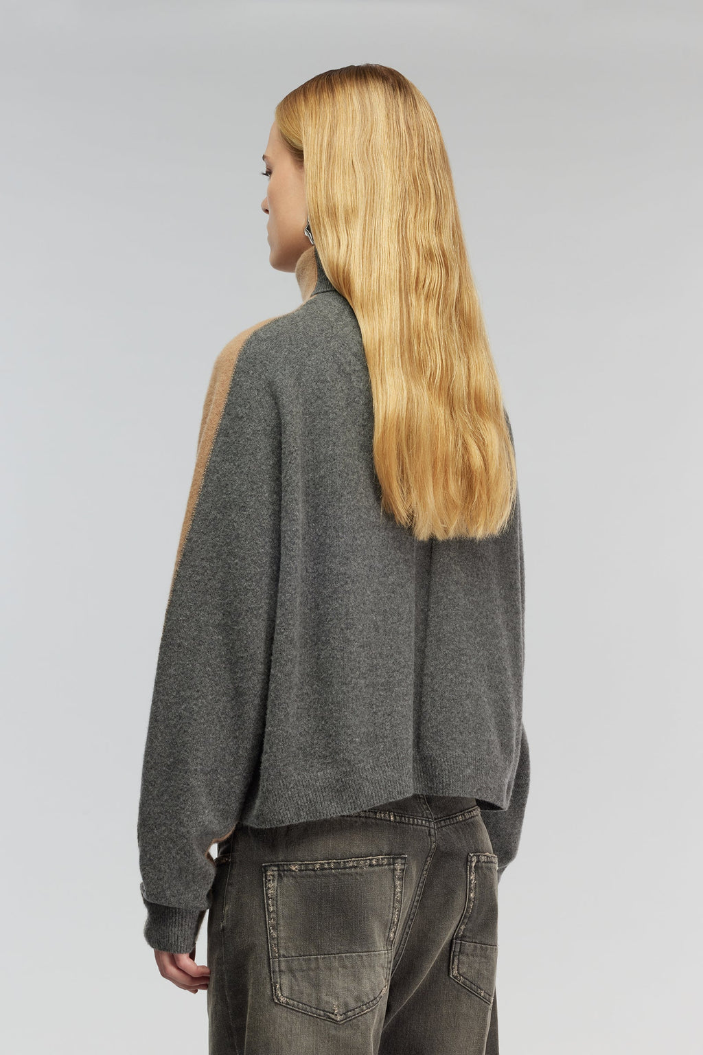 SEMICOUTURE-PULL-Y5WD16