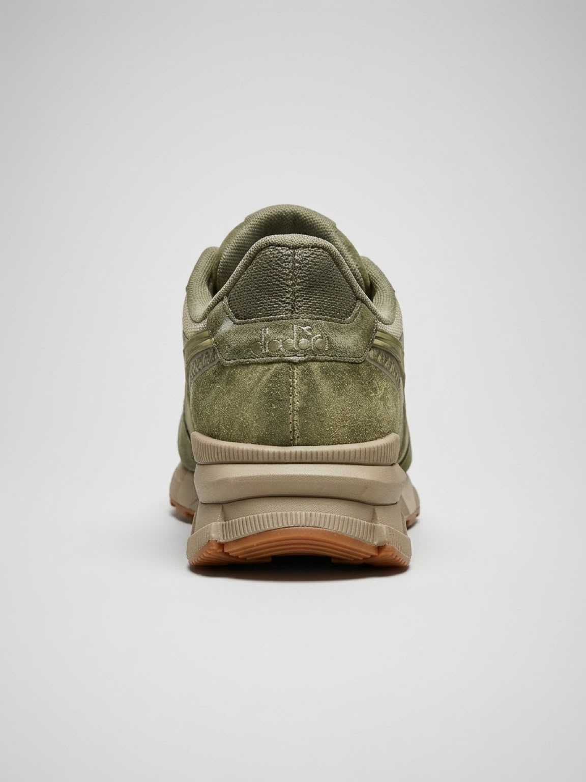 DIADORA-BASKETS-DIPDYE