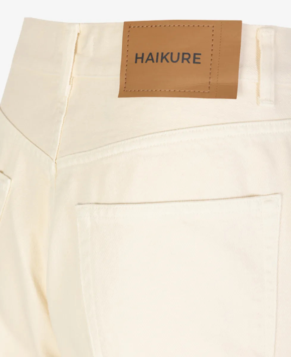 HAIKURE-JEANS-LEGACYSOFT